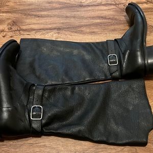 Matisse brand leather flat boots - EUC
